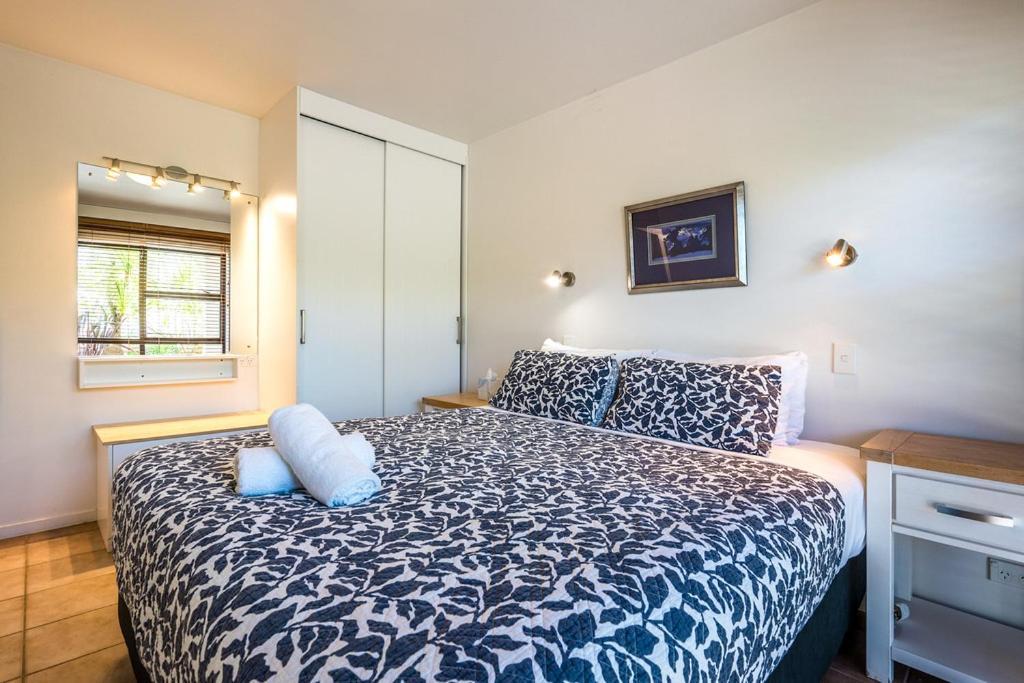 Onetangi Beach Apartments Eksteriør billede